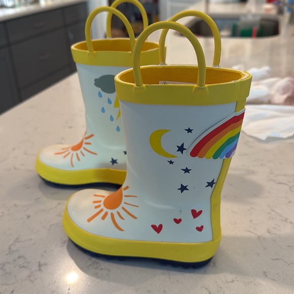 Toddler girl rain boots size 6 6T - Picture 3 of 6